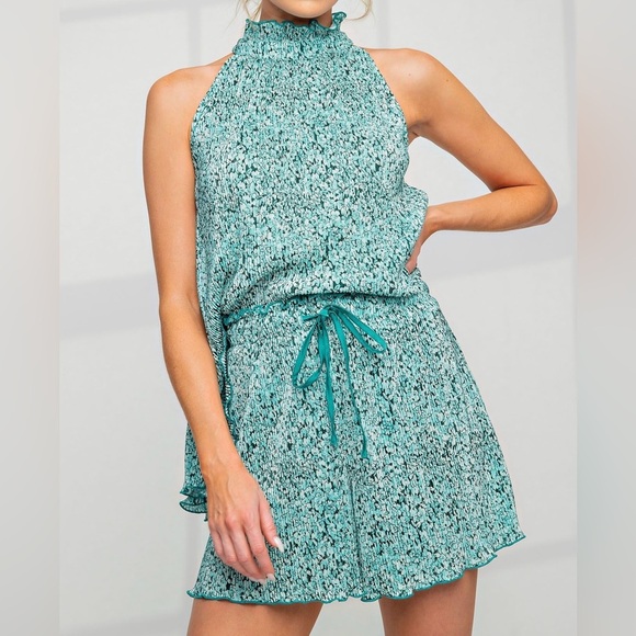 🔥🔥New Boutique Matching Top and Short Set -Mint Sleeveless - Picture 1 of 5